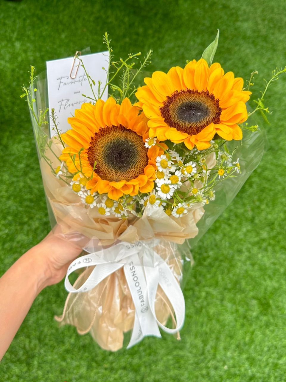 Simple Sunflower Bouquet